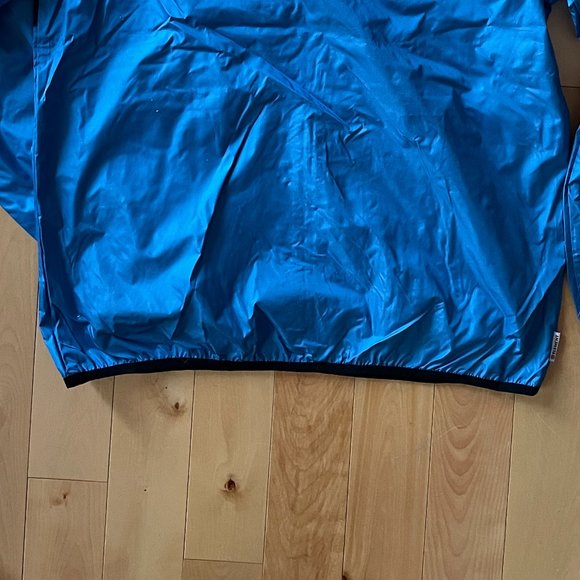 Men's Windbreaker - Picture 6 of 6